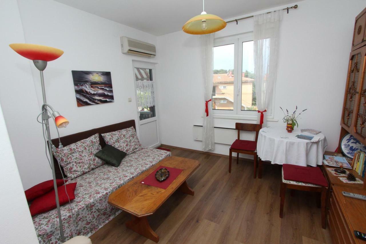 Apartment Dina Ρόβινι Εξωτερικό φωτογραφία